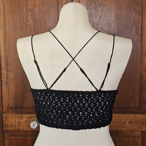 Free People Black Adella Crochet Bralette Black Lace Large - Picture 6 of 13